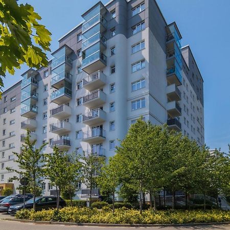 Modern Gdynia Apartment With Balcony & Parking By Noclegi Renters Екстериор снимка